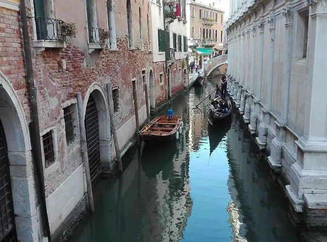 Apartment Domus Quietis Venedig